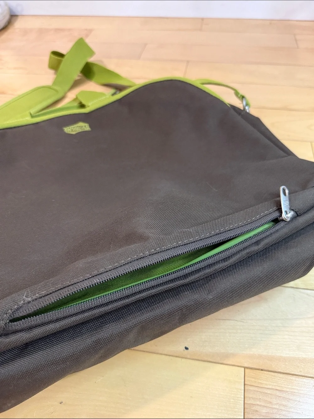 American Tourister spacious laptop